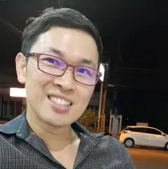 นพ.ณรงค์วัฒน์ สุริยะ